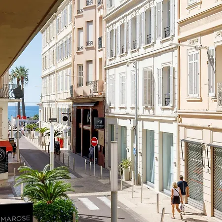 Superb 50m2 Flat - 4 Min To Palais, 1 Min To